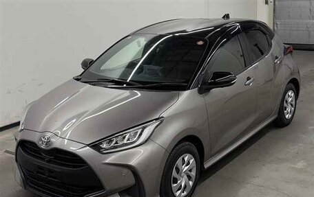 Toyota Yaris, 2022 год, 1 285 526 рублей, 3 фотография