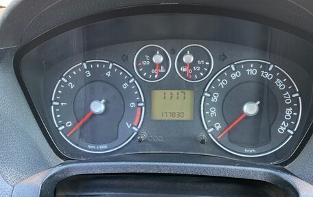 Ford Fiesta, 2006 год, 260 000 рублей, 11 фотография