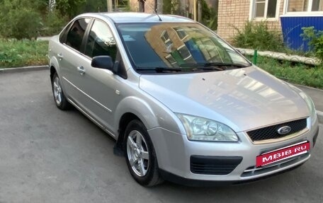 Ford Focus II рестайлинг, 2005 год, 380 000 рублей, 3 фотография