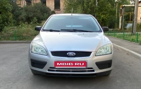 Ford Focus II рестайлинг, 2005 год, 380 000 рублей, 2 фотография