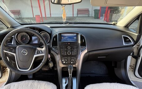 Opel Astra J, 2012 год, 690 000 рублей, 18 фотография