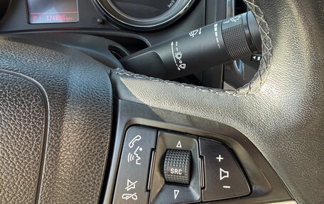 Opel Astra J, 2012 год, 690 000 рублей, 24 фотография