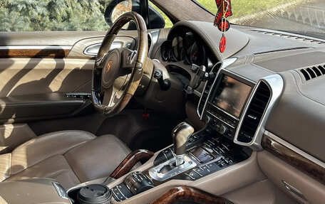 Porsche Cayenne III, 2012 год, 2 100 000 рублей, 10 фотография