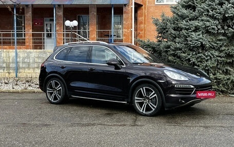 Porsche Cayenne III, 2012 год, 2 100 000 рублей, 3 фотография
