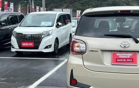 Toyota Passo III, 2022 год, 890 000 рублей, 11 фотография