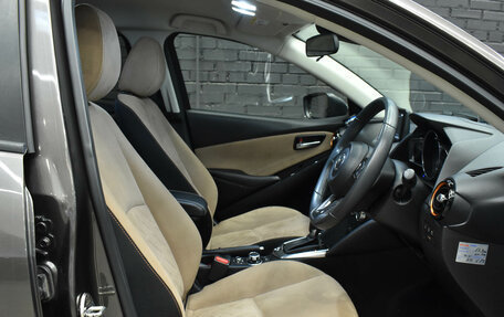 Mazda Demio IV, 2018 год, 1 400 000 рублей, 9 фотография