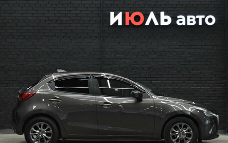 Mazda Demio IV, 2018 год, 1 400 000 рублей, 8 фотография