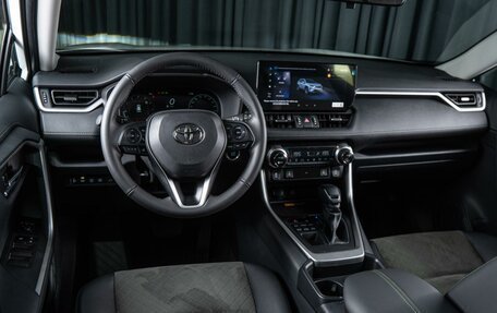 Toyota RAV4, 2025 год, 4 380 000 рублей, 11 фотография