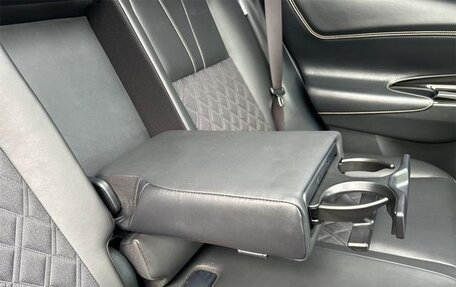 Toyota Harrier, 2019 год, 2 595 000 рублей, 10 фотография