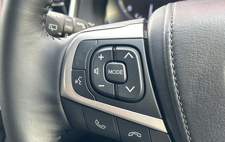 Toyota Harrier, 2019 год, 2 595 000 рублей, 16 фотография