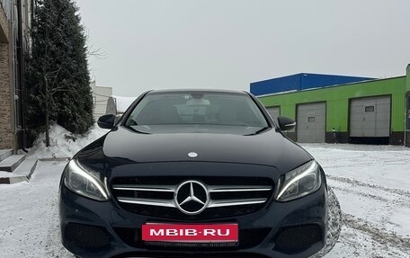 Mercedes-Benz C-Класс, 2015 год, 1 850 000 рублей, 1 фотография
