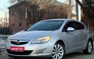 Opel Astra J, 2011 год, 650 000 рублей, 1 фотография
