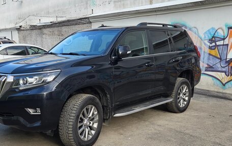 Toyota Land Cruiser Prado 150 рестайлинг 2, 2018 год, 4 500 000 рублей, 1 фотография