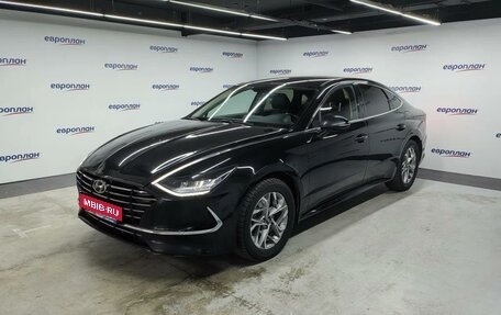 Hyundai Sonata VIII, 2020 год, 1 790 000 рублей, 1 фотография