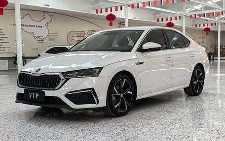 Skoda Octavia IV, 2021 год, 1 489 000 рублей, 2 фотография