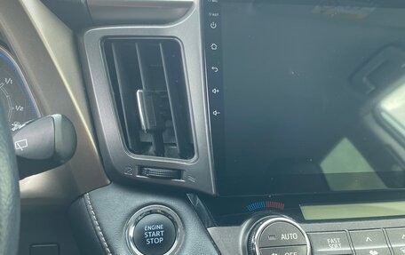 Toyota RAV4, 2013 год, 2 150 000 рублей, 4 фотография