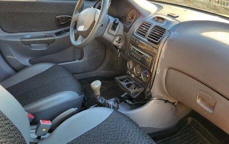 Hyundai Accent II, 2005 год, 650 000 рублей, 9 фотография