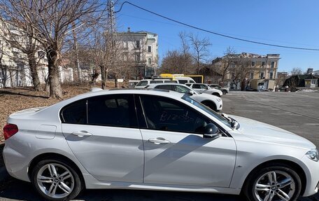 BMW 1 серия, 2022 год, 1 930 000 рублей, 3 фотография