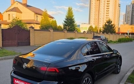 Volkswagen Passat B8 рестайлинг, 2015 год, 1 700 000 рублей, 8 фотография