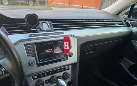 Volkswagen Passat B8 рестайлинг, 2015 год, 1 700 000 рублей, 5 фотография