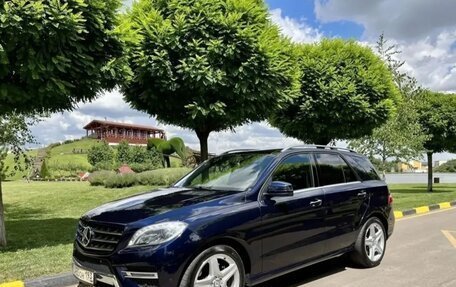 Mercedes-Benz M-Класс, 2012 год, 3 600 000 рублей, 4 фотография