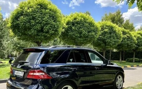 Mercedes-Benz M-Класс, 2012 год, 3 600 000 рублей, 3 фотография