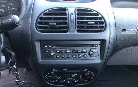 Peugeot 206, 2006 год, 475 000 рублей, 13 фотография