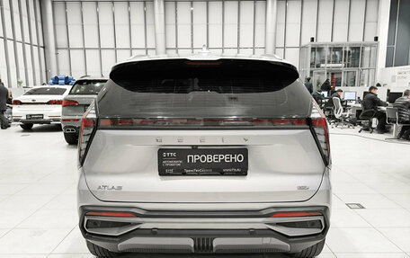 Geely Atlas, 2024 год, 2 799 000 рублей, 10 фотография