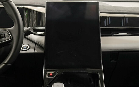 Geely Atlas, 2024 год, 2 799 000 рублей, 19 фотография