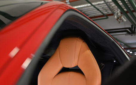 Ferrari F8, 2021 год, 26 900 000 рублей, 11 фотография