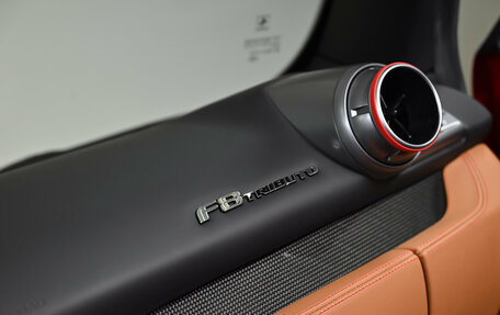 Ferrari F8, 2021 год, 26 900 000 рублей, 20 фотография