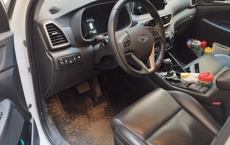 Hyundai Tucson III, 2018 год, 2 560 000 рублей, 10 фотография