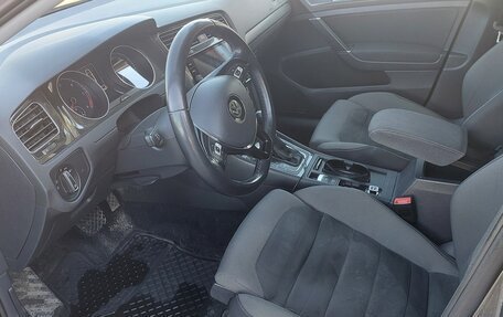 Volkswagen Golf VII, 2017 год, 1 590 000 рублей, 5 фотография