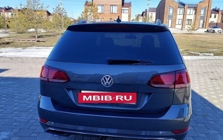 Volkswagen Golf VII, 2017 год, 1 590 000 рублей, 4 фотография