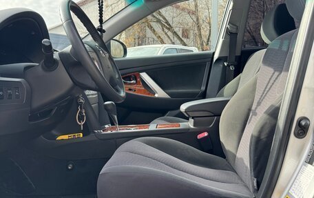 Toyota Camry, 2011 год, 1 450 000 рублей, 14 фотография