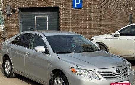 Toyota Camry, 2011 год, 1 450 000 рублей, 10 фотография