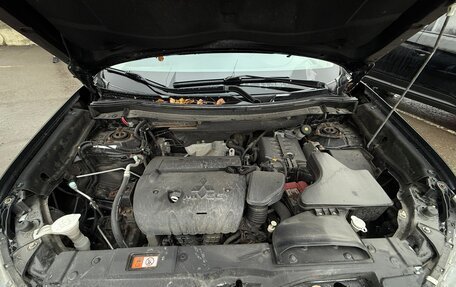 Mitsubishi Outlander III рестайлинг 3, 2016 год, 1 550 000 рублей, 7 фотография