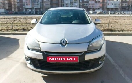 Renault Megane III, 2014 год, 680 000 рублей, 3 фотография