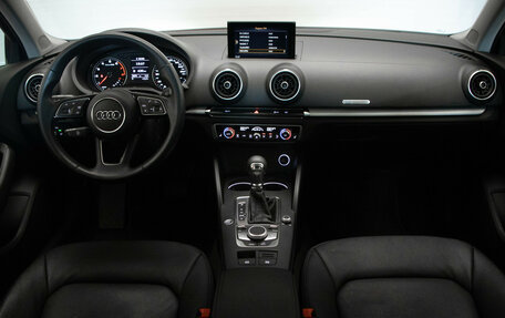 Audi A3, 2017 год, 2 375 000 рублей, 7 фотография