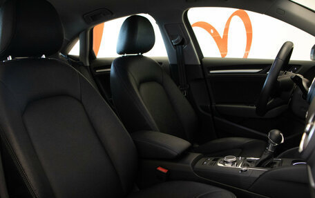 Audi A3, 2017 год, 2 375 000 рублей, 33 фотография