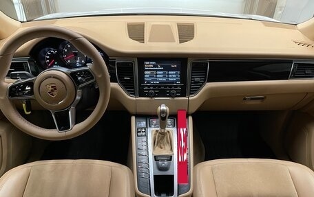 Porsche Macan I рестайлинг, 2014 год, 2 900 000 рублей, 13 фотография