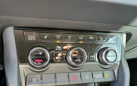 Skoda Karoq I, 2021 год, 2 329 000 рублей, 18 фотография