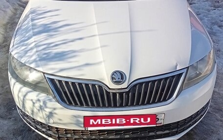 Skoda Rapid I, 2014 год, 620 000 рублей, 2 фотография