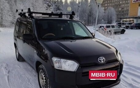 Toyota Probox I, 2016 год, 850 000 рублей, 2 фотография