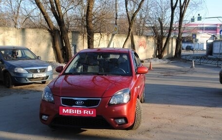 KIA Rio II, 2010 год, 650 000 рублей, 4 фотография