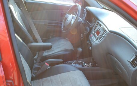 KIA Rio II, 2010 год, 650 000 рублей, 14 фотография