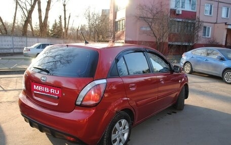KIA Rio II, 2010 год, 650 000 рублей, 24 фотография