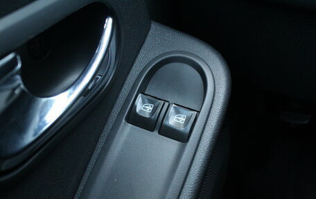 Renault Duster I рестайлинг, 2017 год, 1 295 000 рублей, 19 фотография