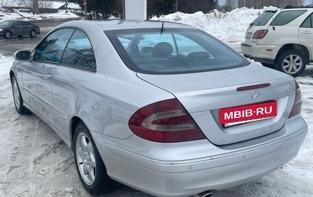 Mercedes-Benz CLK-Класс, 2004 год, 1 000 000 рублей, 4 фотография