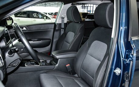 KIA Sportage IV рестайлинг, 2021 год, 2 399 000 рублей, 11 фотография